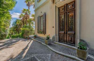 Historisk villa till salu Luino, Lombardiet	, Bild 25/38