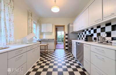 Historische Villa kaufen 53179 Mehlem, Nordrhein-Westfalen, Küche 