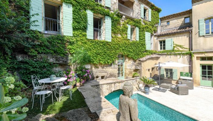  Uzès 2