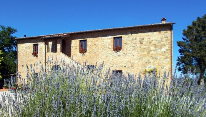 Lantgård till salu 06062 Città della Pieve, Umbria,  Italien