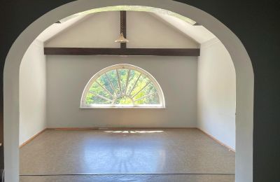 Schloss kaufen Łubie, Pyskowicka 34, Schlesien, Dachboden