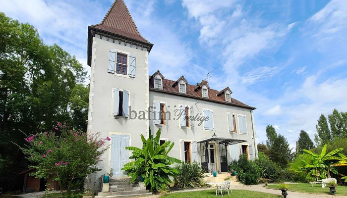 Herrgård till salu Pau, Nouvelle-Aquitaine,  Frankrike