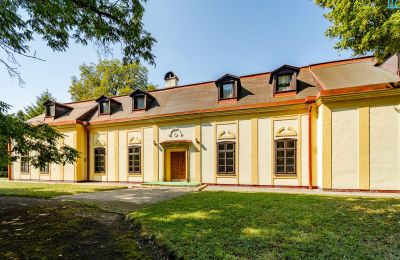 Herrenhaus/Gutshaus kaufen Rakovec nad Ondavou, Region Košice, Rückseite