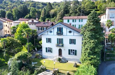 Historische Immobilien, Wunderschöne Prestigevilla aus dem 19. Jahrhundert mit spektakulärem Blick auf den Lago Maggiore