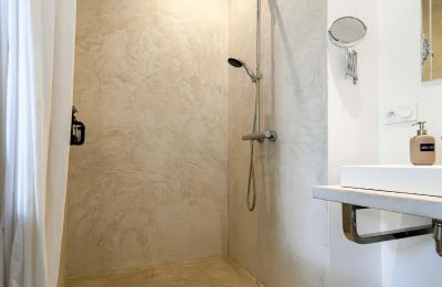 Historische Immobilie kaufen Uzès, Okzitanien, Foto 15/24