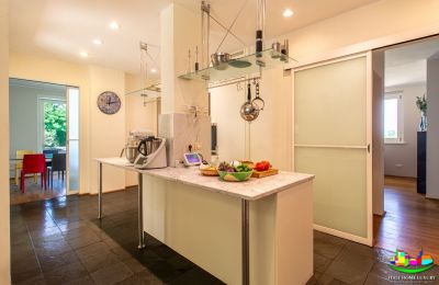 Lantgård till salu Perugia, Umbria, Bild 32/51