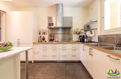 Lantgård till salu Perugia, Umbria, Bild 33/51