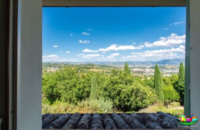 Lantgård till salu Perugia, Umbria, Bild 44/51