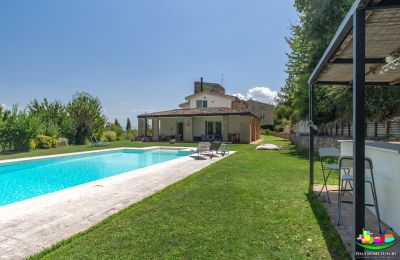 Lantgård till salu Perugia, Umbria, Bild 9/51