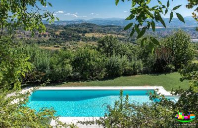 Lantgård till salu Perugia, Umbria, Bild 12/51