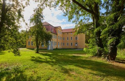 Schloss kaufen Groitzsch, Sachsen, Grundstück