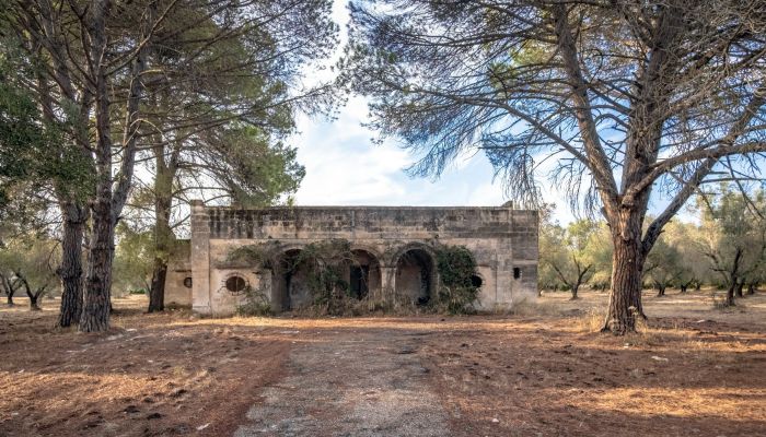Landhus til salg Manduria, Puglia,  Italien