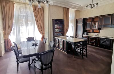 Repräsentative Altbauwohnung kaufen Praha, Janáčkovo nábřeží , Prag, Küche