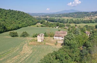 Lantgård till salu 06010 Citerna, Umbria, Bild 5/27