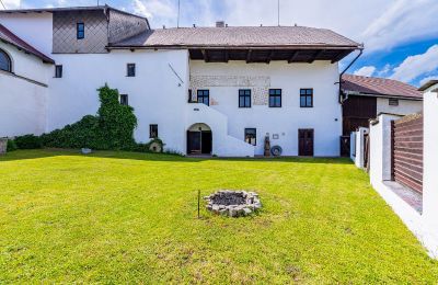 Historische Immobilien, Wassermühle mit Renaissance-Fresken im Seengebiet Böhmen-Mähren