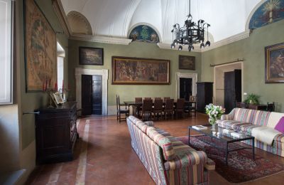 Stadspalats till salu Mercatello sul Metauro, Marche, Vardagsrum