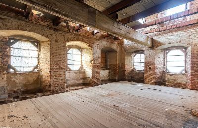 Schloss kaufen Komorowice, Wrocławska 27, Niederschlesien, Innenansicht 2