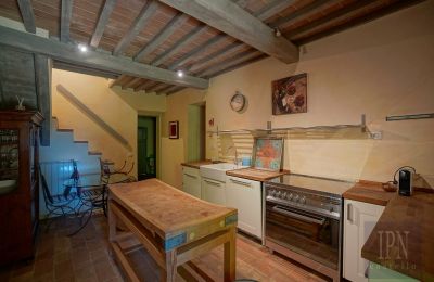 Lantgård till salu 06019 Umbertide, Umbria, Bild 26/47