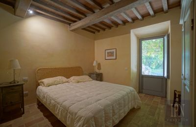 Lantgård till salu 06019 Umbertide, Umbria, Bild 37/47