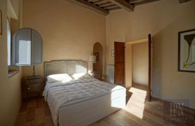 Lantgård till salu 06019 Umbertide, Umbria, Bild 39/47