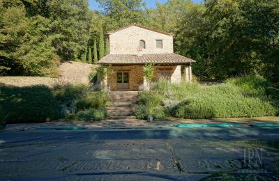 Lantgård till salu 06019 Umbertide, Umbria, Bild 13/47