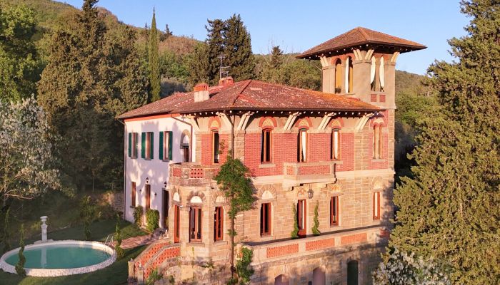 Historisk villa till salu Loro Ciuffenna, Toscana