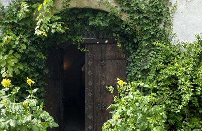 Schloss kaufen 84375 Kirchdorf am Inn, Hofmarkstraße 2, Bayern, Schlosstor