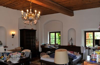 Schloss kaufen 84375 Kirchdorf am Inn, Hofmarkstraße 2, Bayern, 1. Stock: Schlafzimmer 1 im NW mit Terracotta und FBH