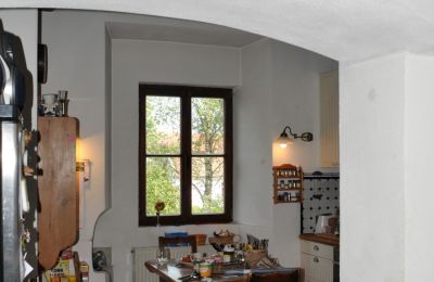 Schloss kaufen 84375 Kirchdorf am Inn, Hofmarkstraße 2, Bayern, 1. Stock: Blick in Küche (Terracotta + FBH)