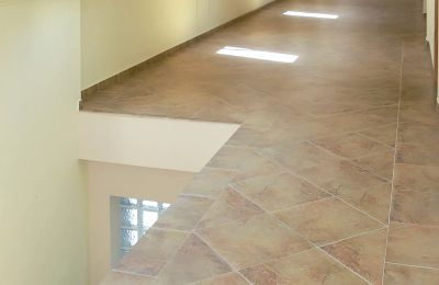 Herregård til salg Nógrád vármegye, Øvre etage