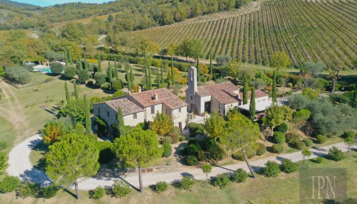 Kirke til salgs Perugia, Umbria