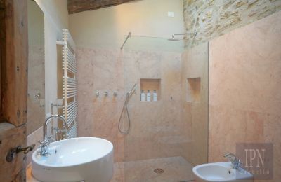 Kyrka till salu Perugia, La Bruna, Umbria, Bild 44/58