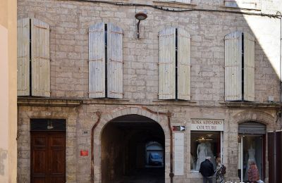 Historische Immobilien, Stadthaus aus dem 17. Jahrhundert in Pézenas mit 14 Einheiten, vermietet - Baudenkmal