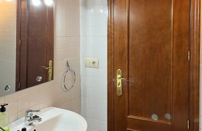 Leilighet i historisk bygård til salgs Toledo, Amador de los Ríos 2, Castilla-La Mancha, Bad