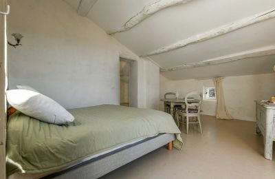 Landhus til salg Uzès, Occitanie, Billede 24/31