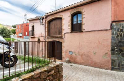 Landhus til salg Sant Llorenç Savall, Bisbe Solà 8, Catalonien, Billede 4/40