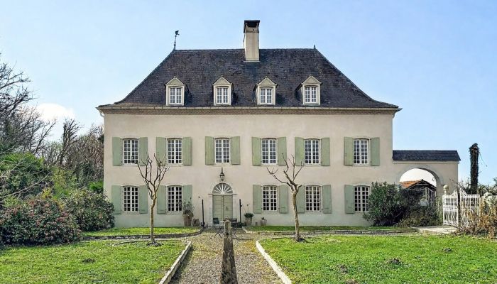 Herrenhaus/Gutshaus kaufen Sauveterre-de-Béarn, Neu-Aquitanien