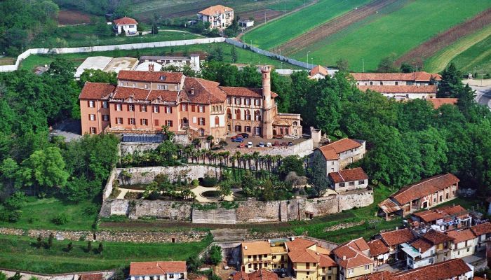 Slott till salu Caselette, Piemonte