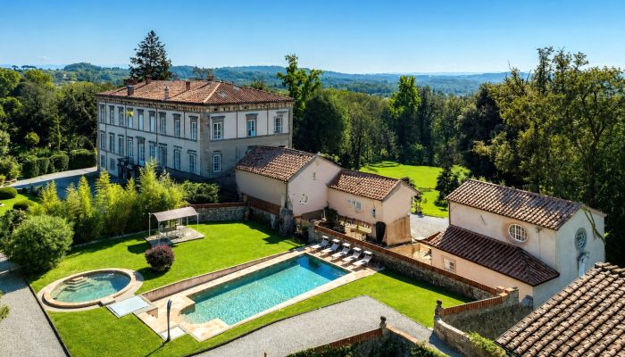 Villa Teodoro in den ruhigen Hügeln von Lucca