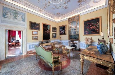 Slott till salu Capannori, Toscana, Salong