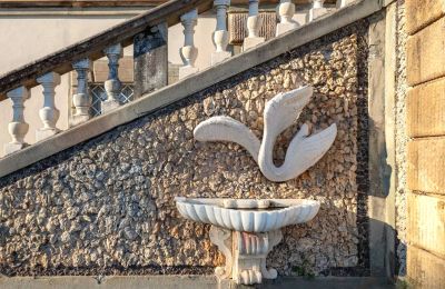 Slott till salu Capannori, Toscana, Trappa