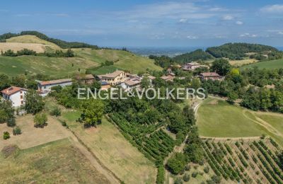 Slot til salg San Polo d'Enza, Emilia-Romagna, Zona circostante