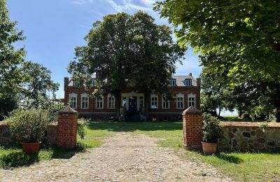 Herrgård till salu Brandenburg, Gutshaus