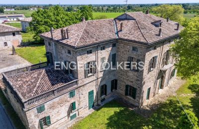 Historisk villa til salg Montechiarugolo, Emilia-Romagna, Dronefoto