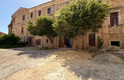 Slott kaufen Nicotera, Calabrien, Foto 31/35