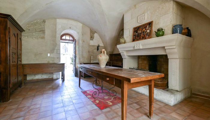 Historisk ejendom til salg Uzès, Occitanie