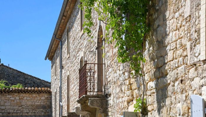 Herregård til salg Uzès, Occitanie