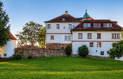 Historiske eiendommer, Exklusive Schlossanlage mit mehreren Gebäuden auf einem ca. 15 ha großem Gelände nördlich von Schwäbisch Gmünd