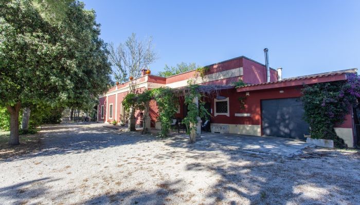 Lantgård till salu Francavilla Fontana, Apulien