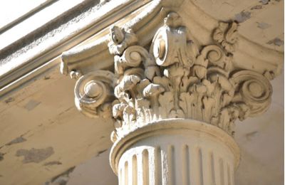 Historisk villa til salg Koszalin, Marszałka Józefa Piłsudskiego 53, Vestpommern, kolumna,kapitel,sztukateria